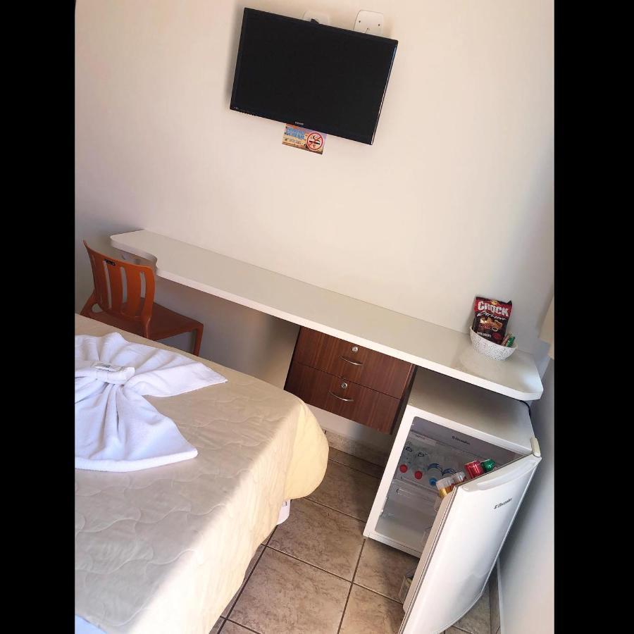 Flip Palace Hotel Buriti Alegre Экстерьер фото